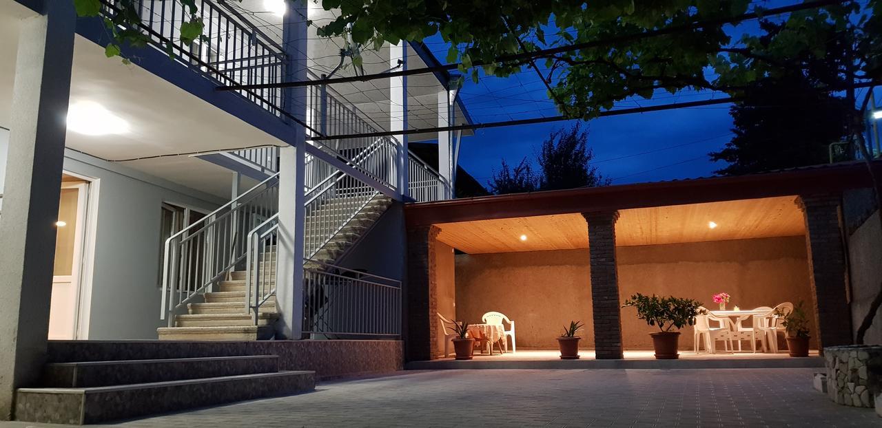 White House In Kakheti Eniseli Otel Gremi Dış mekan fotoğraf